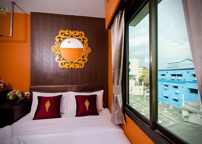 Rhythm And Rest Quarters At Khaosan Palace Hotel Hotel