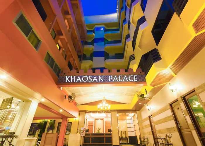 Rhythm And Rest Quarters At Khaosan Palace Hotel Bangkok