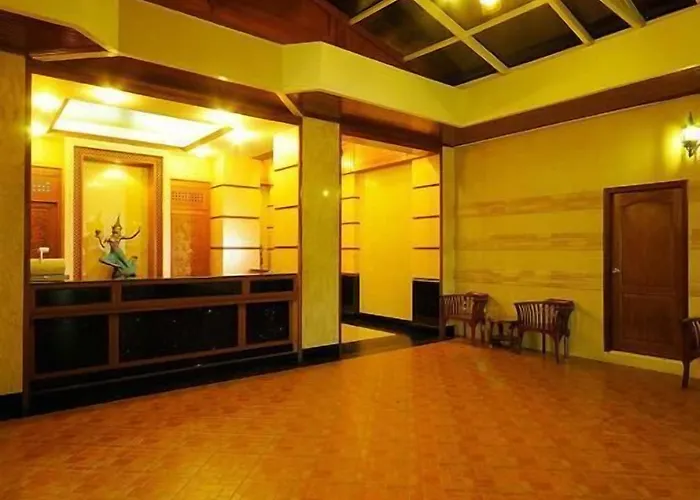 Rhythm And Rest Quarters At Khaosan Palace Hotel Hotel