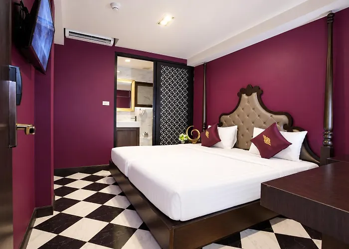 Hotel Rhythm And Rest Quarters At Khaosan Palace Hotel