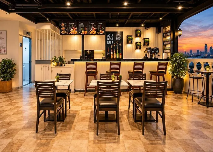 Rhythm And Rest Quarters At Khaosan Palace Hotel