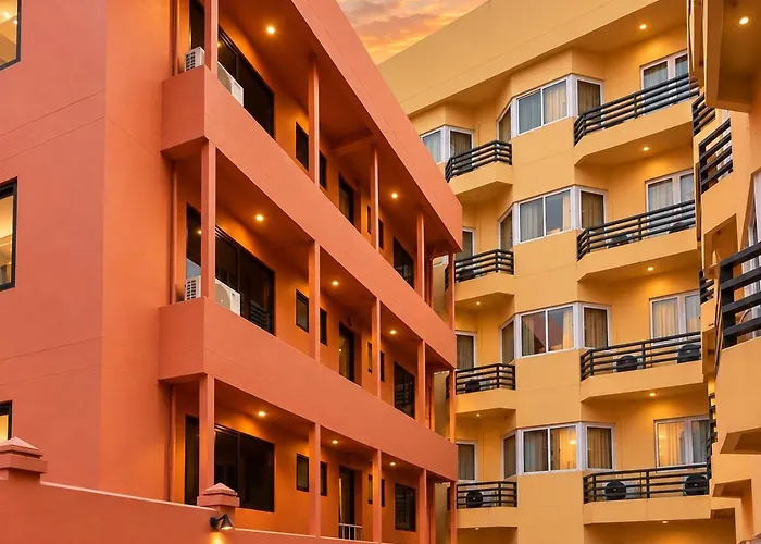 Hotel Rhythm And Rest Quarters At Khaosan Palace 2*
